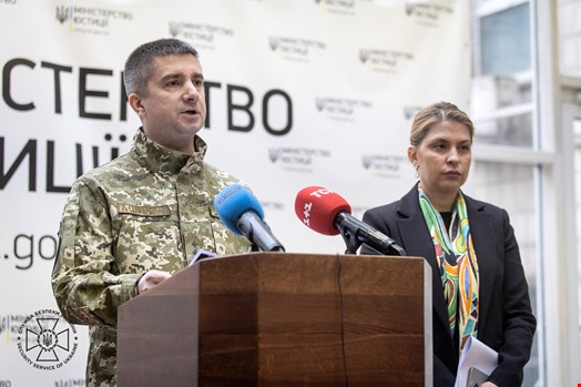 Acting Head of the SSU Cyber Security Department Volodymyr Karastelyov and Deputy Prime Minister Olga Stefanishyna. Source: Security Service of Ukraine