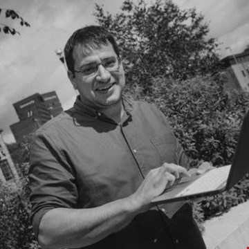 Richard De Vere, Head of Social Engineering