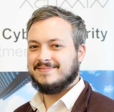 Photo of Ryan Farmer