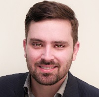 Photo of Elliot Dellys