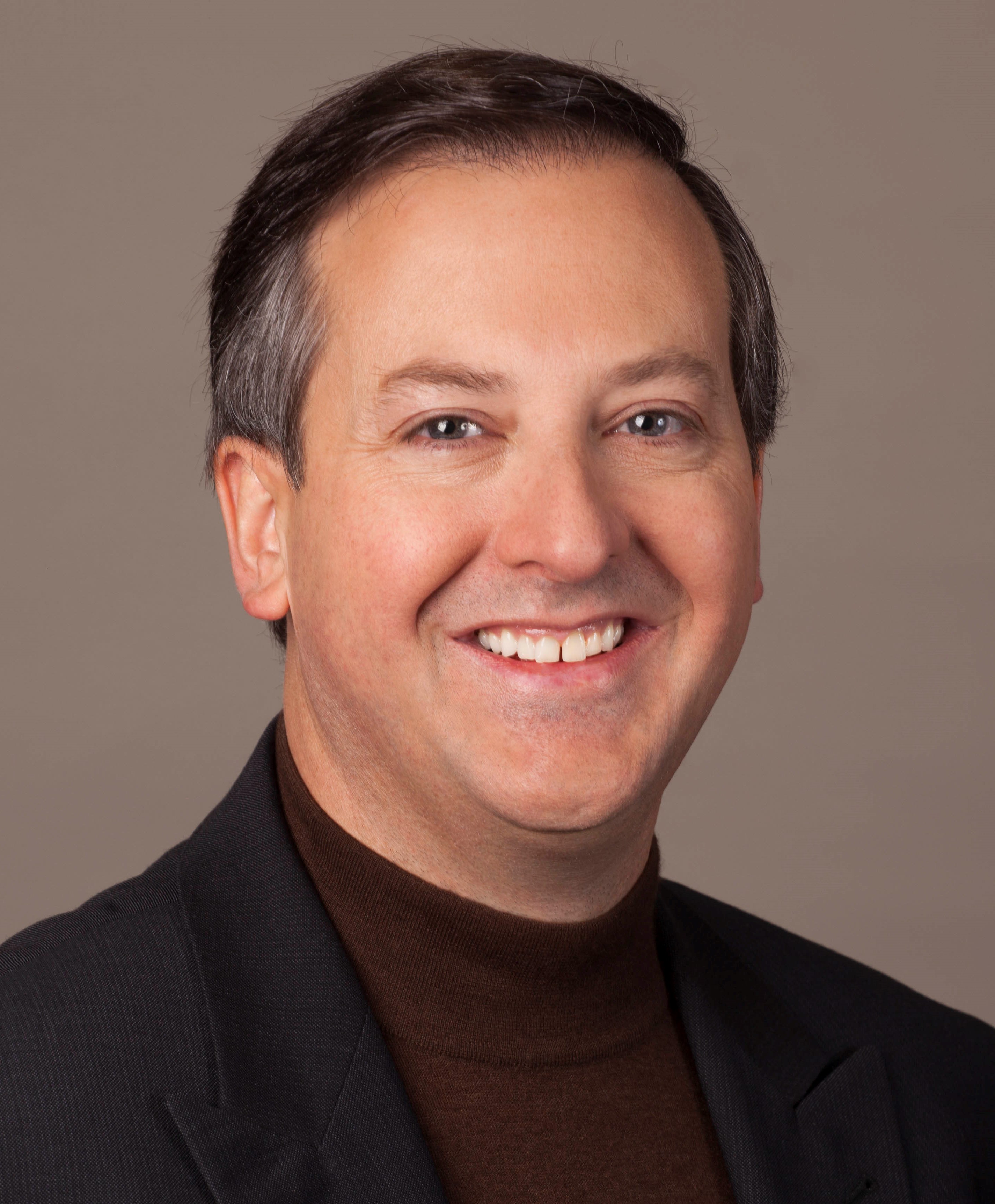 Photo of Dr Darren Williams