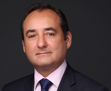 Photo of Simon Taylor