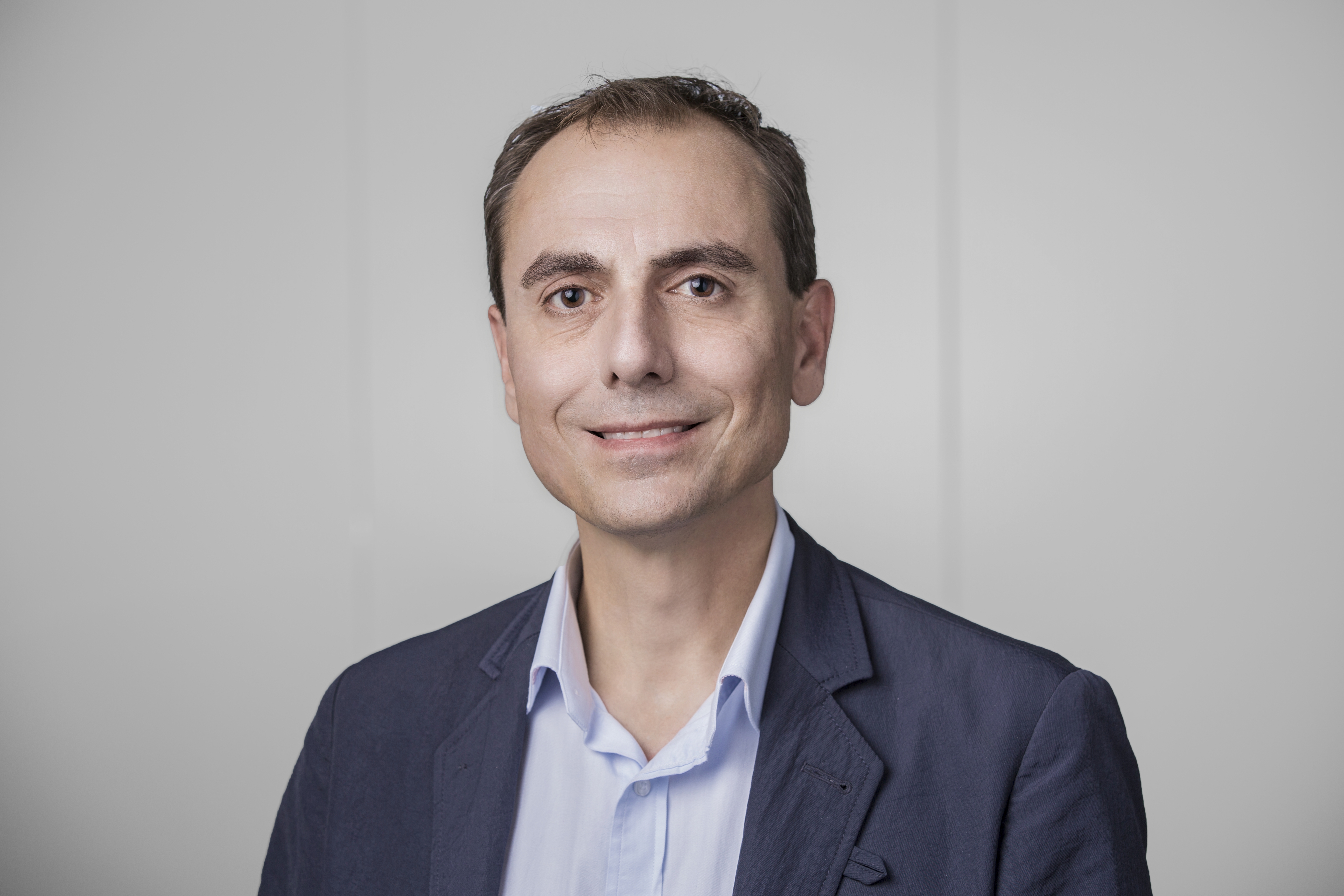 Photo of Alex Jinivizian