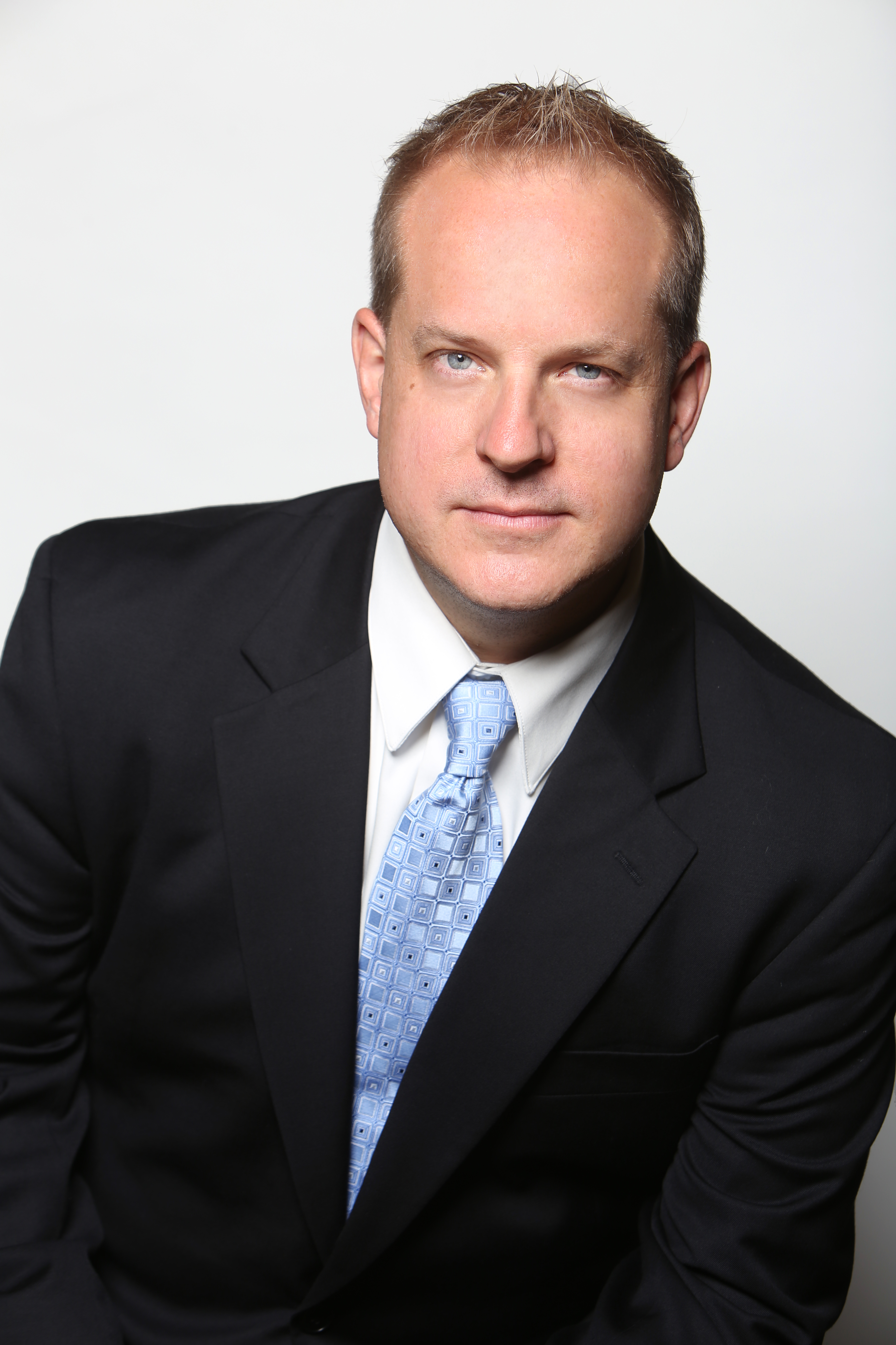 Photo of Chris Pogue