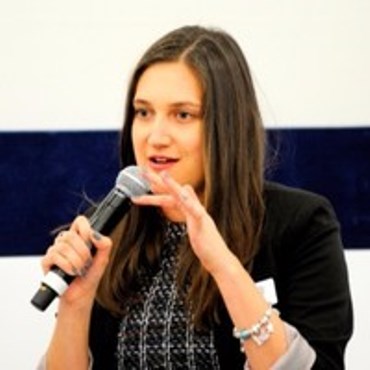 Photo of Caroline Baldwin