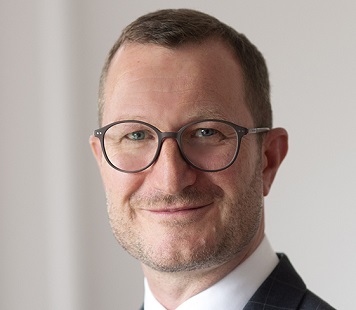 Photo of Julian Hayes