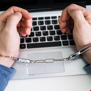 Net Closes Around ShinyHunters with Another FBI Arrest