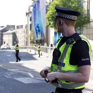 Scottish Police Deploy Tech That Extracts Data from Locked Smartphones ...