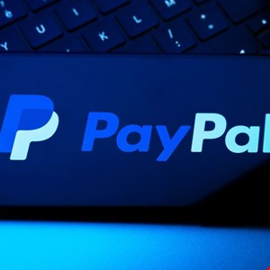 Hackers Use Fake Paypal Notices To Steal Credentials, Deploy Rmms