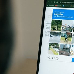 Attackers Use Fake CAPTCHAs to Deploy Lumma Stealer RAT