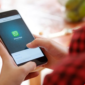 WhatsApp Angers Users Over Facebook Data Sharing