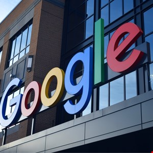 Google Sends Customers 50,000+ Warnings of State-Backed Attacks