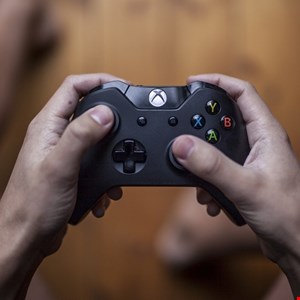 Gamer Sues Microsoft Over Cyberbullying